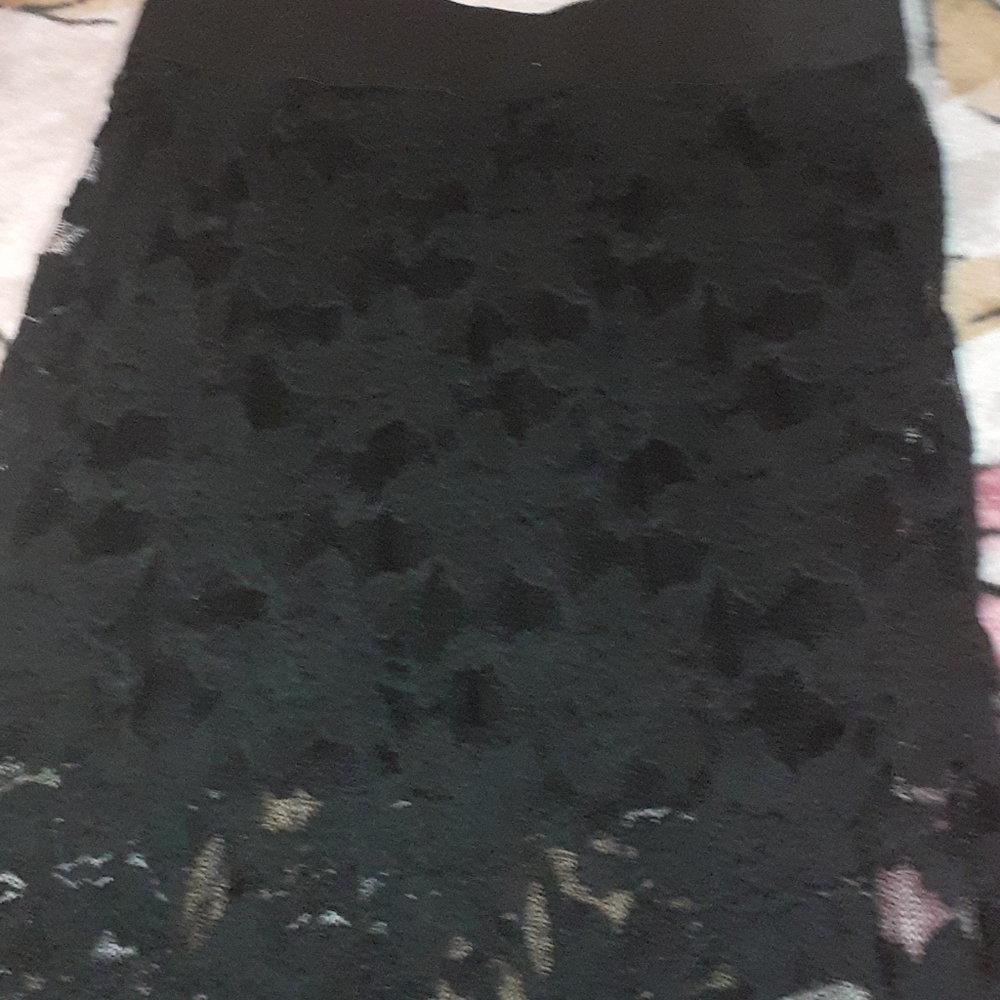 Two layer skirt